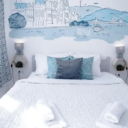 Maps - With Unique Design *