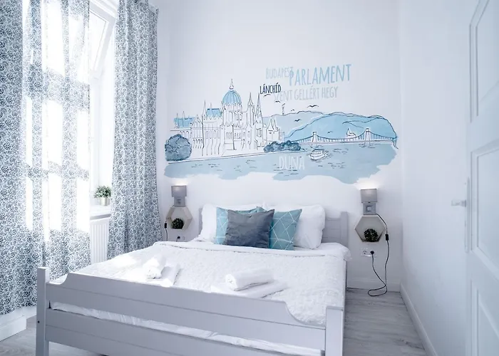 Maps - With Unique Design * Budapest