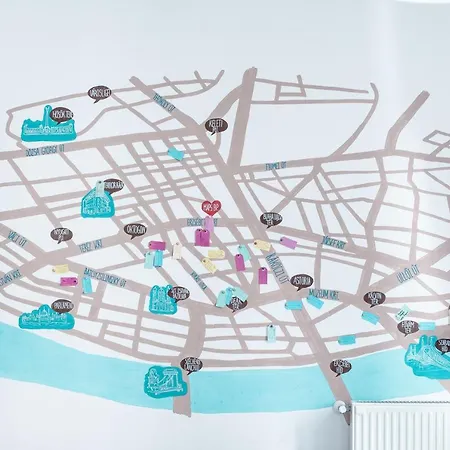 Maps - With Unique Design Apartment
